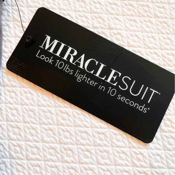 NWT Miraclesuit Love Knot Grey One Piece Swimsuit Size 12 - Picture 7 of 14